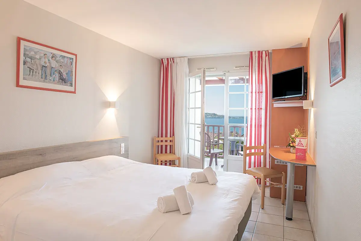 amenagemen hotel azureva00005