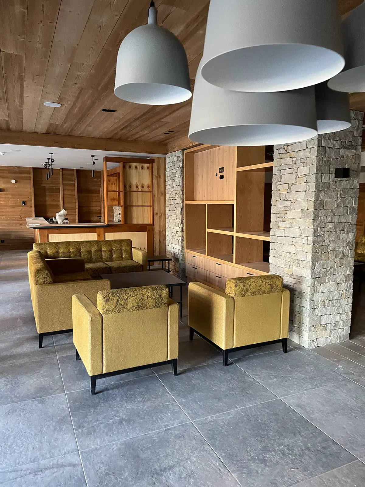 mobilier hotel village vacances cgh00028